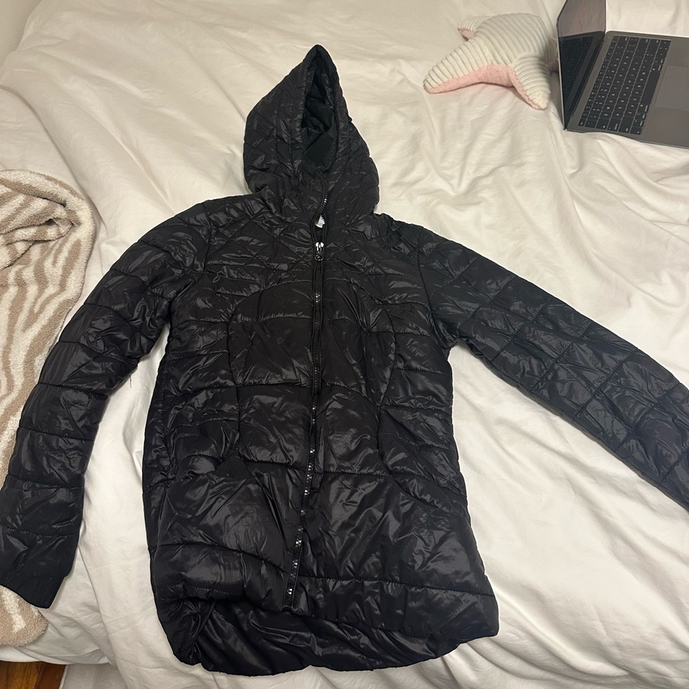 Lululemon puffer